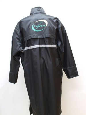 Raincoat – Practical Industrial (HK) Ltd.